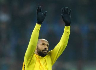 Thierry Henry anuncia o fim da carreira no futebol