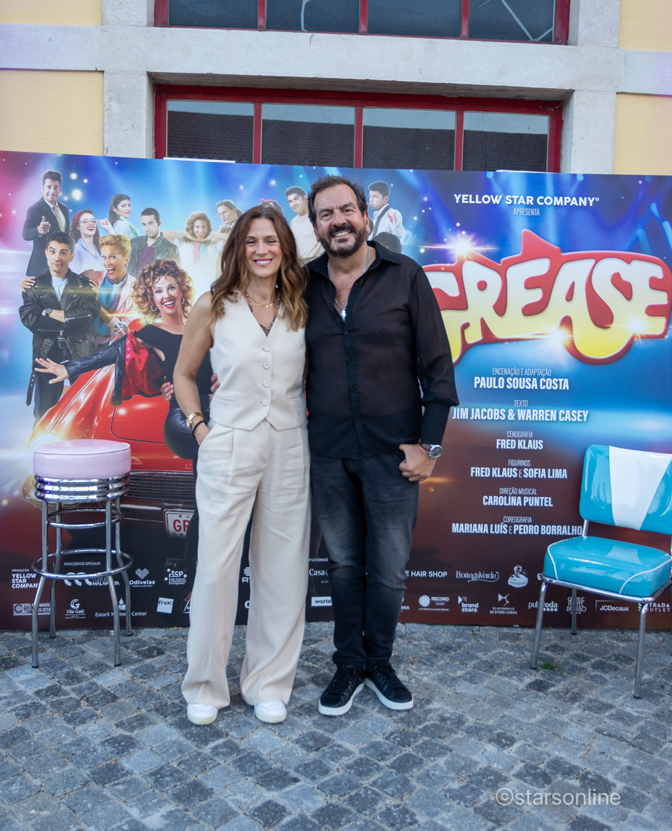 Estreia do musical GREASE