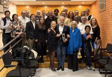 Ricardo Carriço recebe homenagem emotiva e reúne amigos numa noite especial