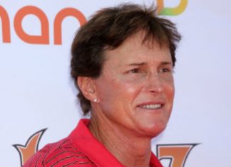 Ex-padrasto de Kim Kardashian vai-se tornar mulher