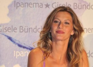 Gisele Bündchen lança coleção de lingerie