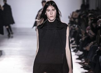Estilista Rick Owens deixa modelos com pénis à mostra